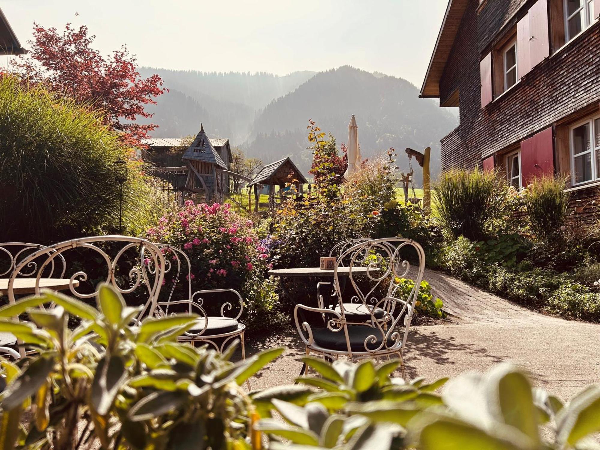 Alpen Hotel Post Au (Vorarlberg) Kültér fotó